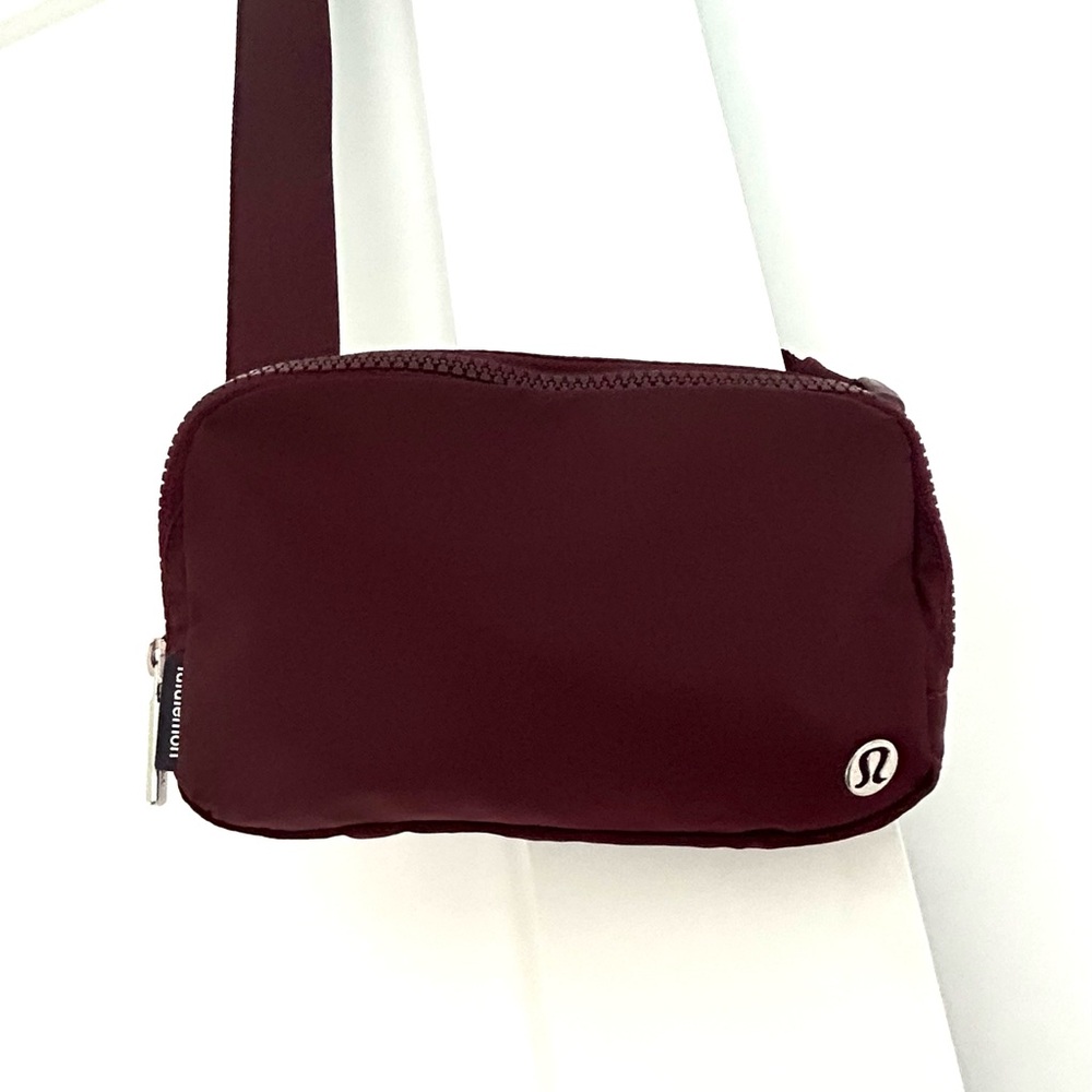 Merlot Maroon Lululemon Everywhere Belt Bag 1L